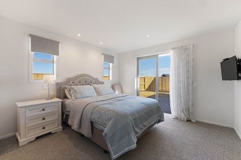 Photo of property in 16 Makomako Crescent, Wharewaka, Taupo, 3330