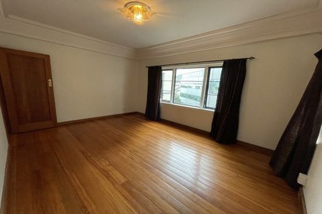 Photo of property in Westhaven Apartments, 11/127 Molesworth Street, Thorndon, Wellington, 6011