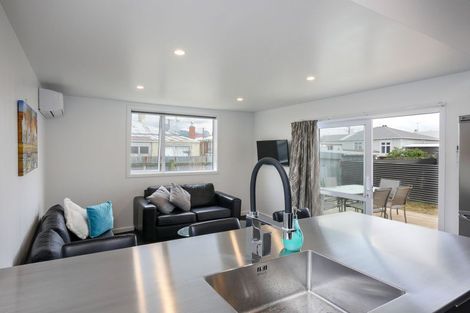 Photo of property in 274 Oxford Street, South Dunedin, Dunedin, 9012