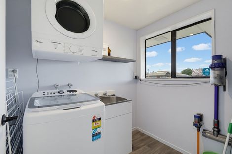 Photo of property in 1/3 Dumfries Drive, Hei Hei, Christchurch, 8042