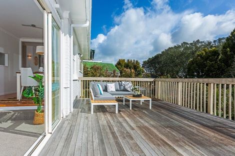 Photo of property in 6 Monarch Avenue, Hillcrest, Auckland, 0627