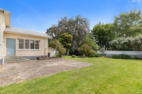 Photo of property in 10 Oturi Road, Waverley, 4510