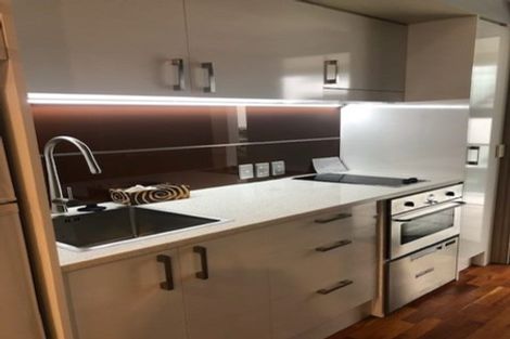 Photo of property in Latitude 37 East Apartments, 1l/20 Pakenham Street East, Auckland Central, Auckland, 1010