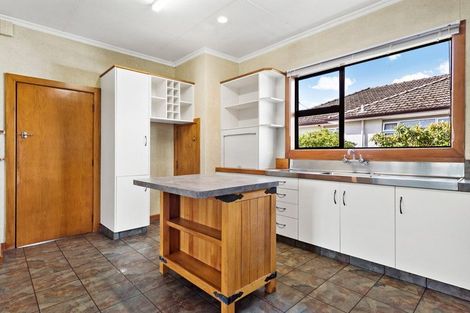 Photo of property in 23 Milton Street, Gore, 9710