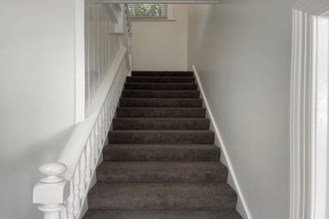 Photo of property in 2 Glenbervie Terrace, Thorndon, Wellington, 6011