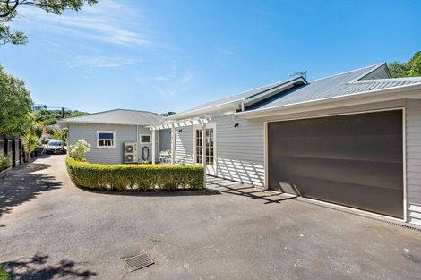 Photo of property in 20 Raumati Terrace, Khandallah, Wellington, 6035