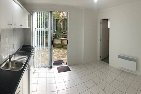 Photo of property in 3 Idesia Place, Totara Heights, Auckland, 2105
