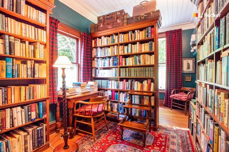 Photo of property in 504 Queens Drive, Dunedin Central, Dunedin, 9016