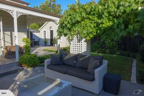 Photo of property in 10 Dixon Street, Carterton, 5713