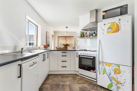 Photo of property in 10 Lutana Place, Burswood, Auckland, 2013