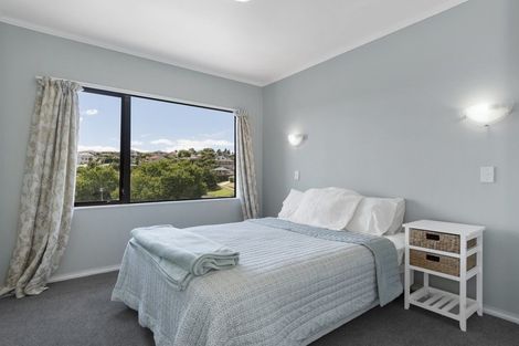 Photo of property in 15 James Cook Drive, Welcome Bay, Tauranga, 3112