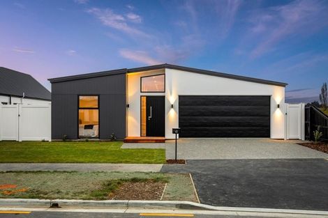Photo of property in 43 Timara Crescent, Marshland, Christchurch, 8083