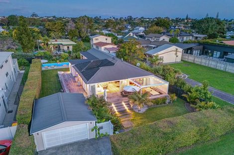 Photo of property in 7 Ardlui Avenue, Manly, Whangaparaoa, 0930