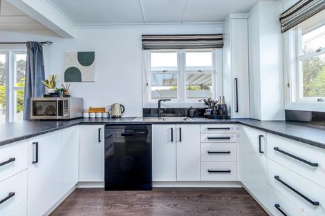 Photo of property in 22 Hughes Street, Waimate, 7924