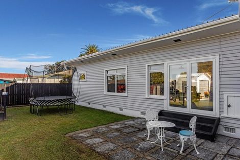 Photo of property in 15 Beach Street, Whakatane, 3120