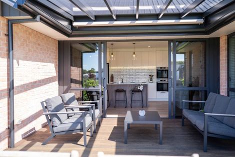 Photo of property in 39 Sunline Drive, Leamington, Cambridge, 3432