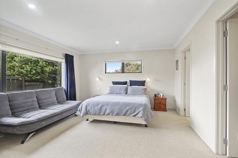 Photo of property in 7 Vela Place, Clarks Beach, 2122