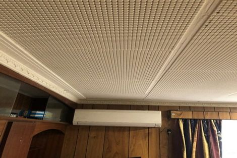 Photo of property in 21 Broadbent Street, Riccarton, Christchurch, 8041