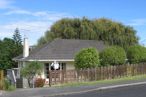 Photo of property in 22 Cassino Street, Bayswater, Auckland, 0622