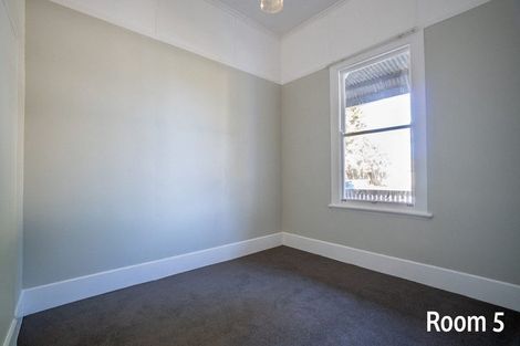 Photo of property in 35 West Street, West End, Palmerston North, 4412