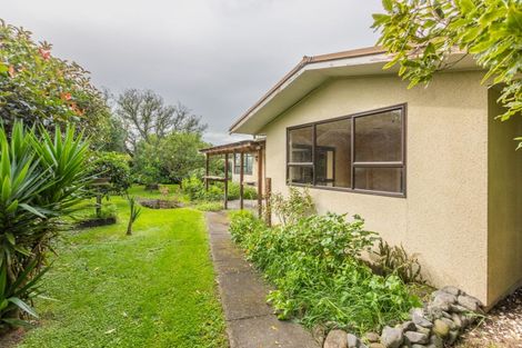 Photo of property in 16 Russell Street, Otane, 4202