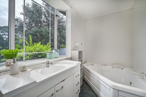 Photo of property in 200 Whirinaki Road, Eskdale, Napier, 4182