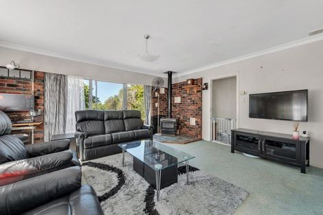 Photo of property in 6 Pegler Drive, Howick, Auckland, 2014