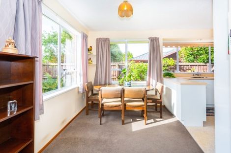 Photo of property in 2/18 Lincoln Road, Hillmorton, Christchurch, 8024