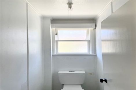 Photo of property in 5 Denny Avenue, Wesley, Auckland, 1041