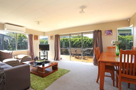 Photo of property in 27 Ronald Court, Pukete, Hamilton, 3200