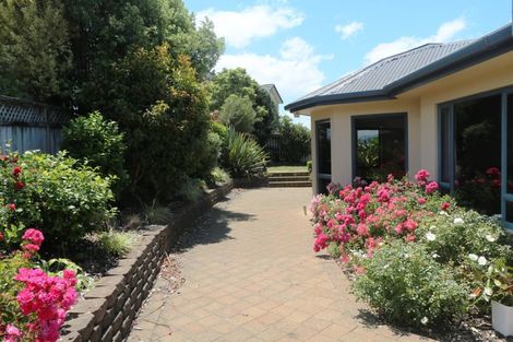 Photo of property in 34 Birkinshaw Grove, Riverstone Terraces, Upper Hutt, 5018