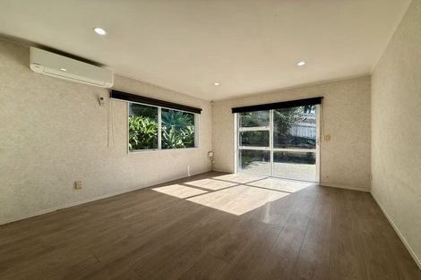 Photo of property in 22 Millstream Drive, Henderson, Auckland, 0610