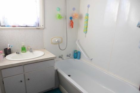 Photo of property in 52 Centennial Avenue, Riccarton, Christchurch, 8041