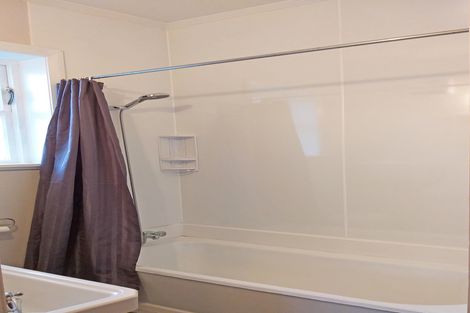 Photo of property in 9 Harlech Street, Oamaru North, Oamaru, 9400