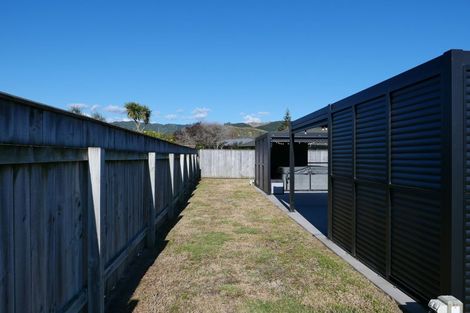 Photo of property in 20 Spackman Crescent, Paraparaumu, 5032