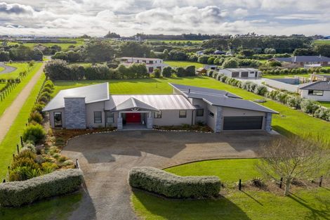 Photo of property in 11 Pinot Crescent, Ohau, Levin, 5570