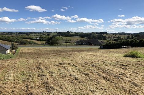 Photo of property in 12 Grace James Road, Pukekohe, 2120