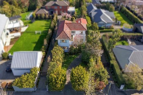 Photo of property in 17 Hamilton Avenue, Ilam, Christchurch, 8041