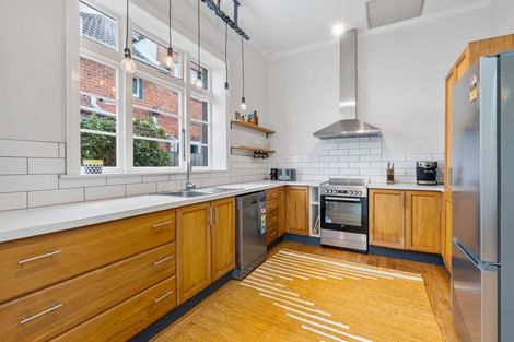 Photo of property in 114 Prince Albert Road, Saint Kilda, Dunedin, 9012