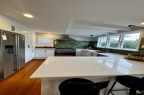 Photo of property in 18 Cuba Street, Petone, Lower Hutt, 5012