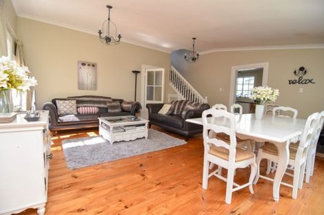 Photo of property in 269 High Street North, Carterton, 5713