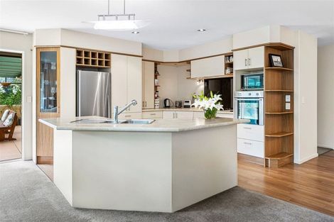 Photo of property in 15 Saddleback Green, Halswell, Christchurch, 8025