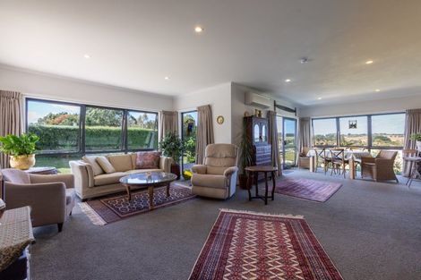 Photo of property in 68 Guy Street, Dannevirke, 4930