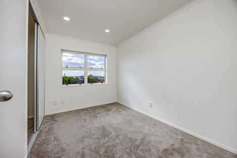 Photo of property in 24 Lime Crescent, Papakura, 2110