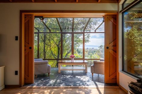 Photo of property in 52 Arapiki Road, Stoke, Nelson, 7011