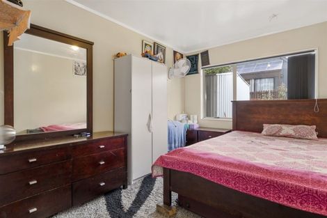 Photo of property in 9a Portland Street, Welcome Bay, Tauranga, 3112