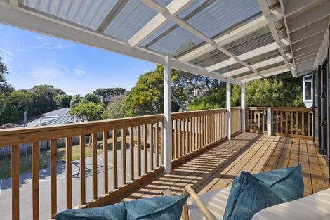 Photo of property in 28 Norwich Avenue, Spotswood, New Plymouth, 4310