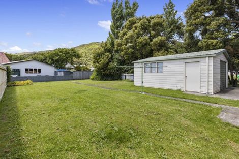Photo of property in 22 Bell Road, Waiwhetu, Lower Hutt, 5010