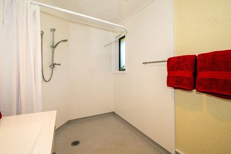 Photo of property in 99 Templer Street, Geraldine, 7992