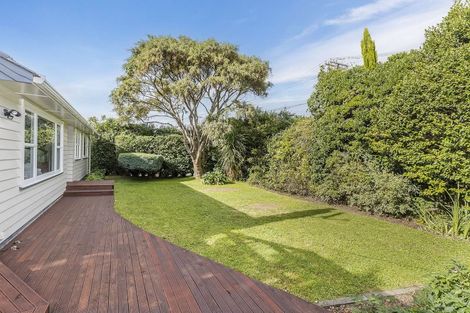 Photo of property in 9 Mascot Street, Tawa, Wellington, 5028